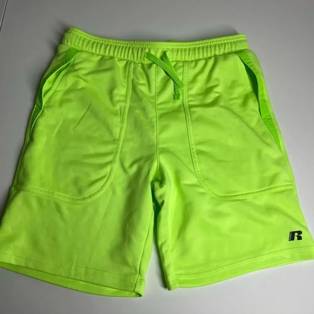 Russell Athletic Men's Shorts Workout Gym Standard Performance size XXL(18) Lime